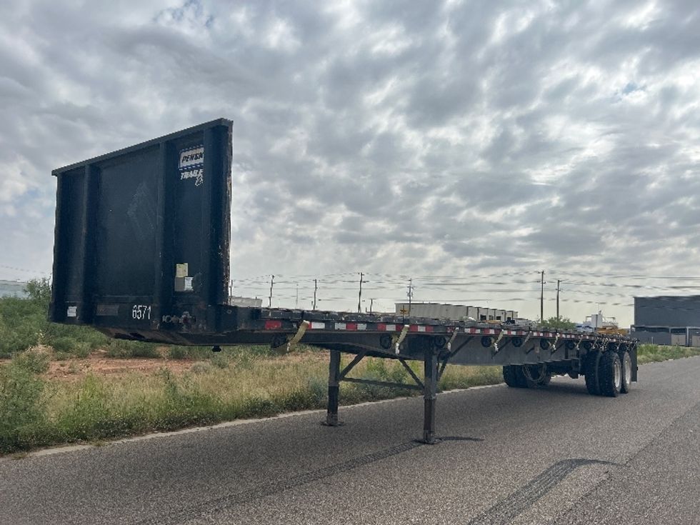 Flatbed Trailer-Semi Trailers-Great Dane-2013-Trailer-Odessa-TX-1,149,563\n\t\tmiles-$ 18,500 - Image 1
