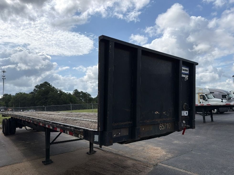 Flatbed Trailer-Semi Trailers-Great Dane-2013-Trailer-Valdosta-GA-908,658\n\t\tmiles-$ 18,750 - Image 1