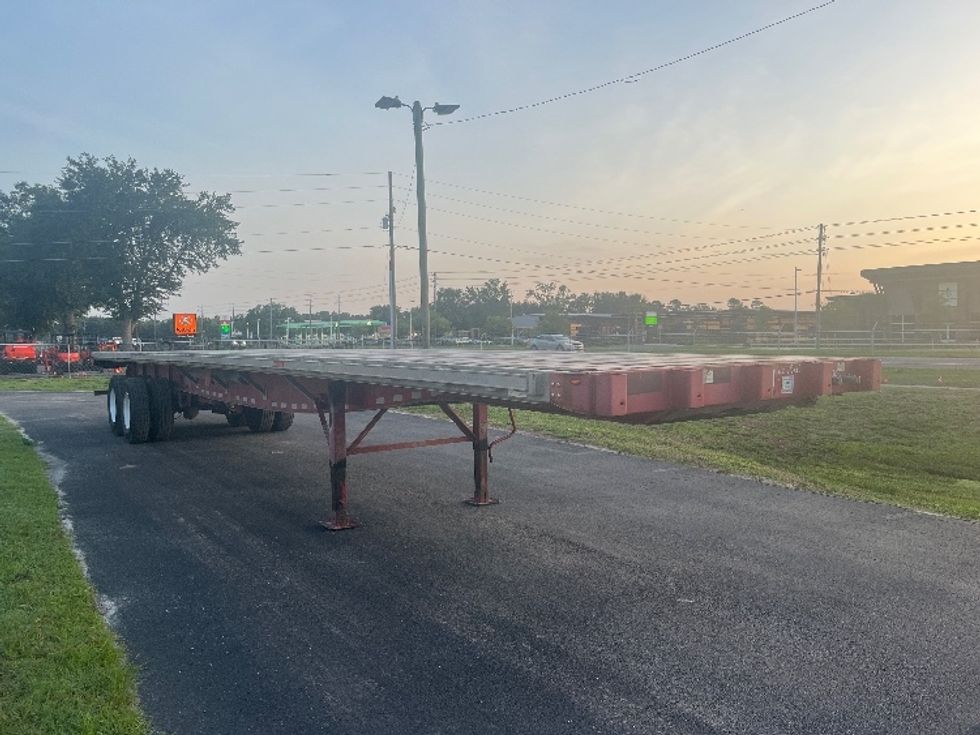 Flatbed Trailer-Semi Trailers-Great Dane-2014-Trailer-Orlando-FL-369,658\n\t\tmiles-$ 21,750 - Image 1
