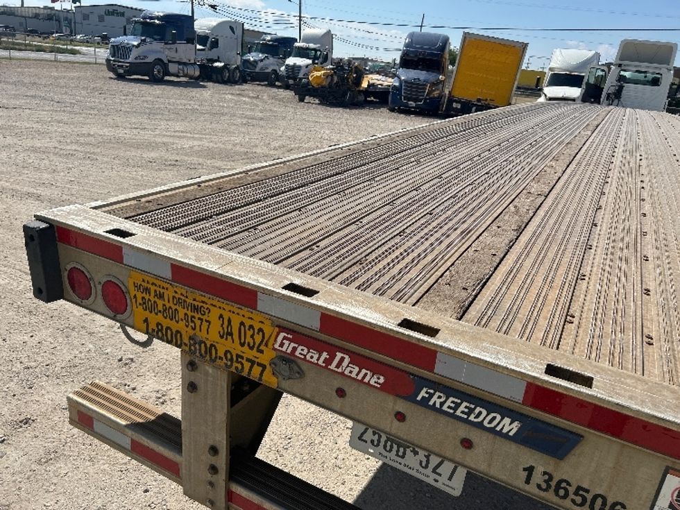 Flatbed Trailer-Semi Trailers-Great Dane-2016-Trailer-Amarillo-TX-138,122\n\t\tmiles-$ 23,500 - Image 9