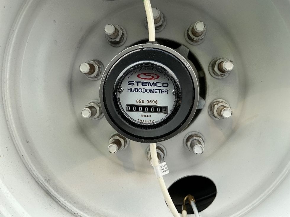 Flatbed Trailer-Semi Trailers-Great Dane-2016-Trailer-Austin-TX-762,801\n\t\tmiles-$ 22,750 - Image 7