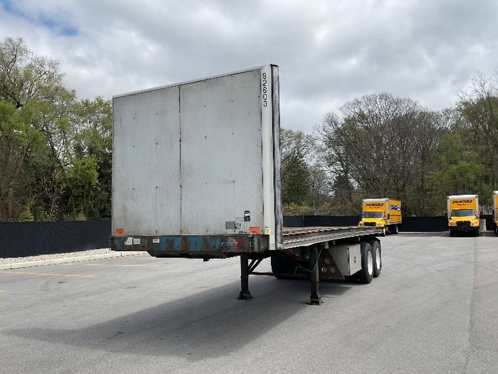 Flatbed Trailer-Semi Trailers-Great Dane-2016-Trailer-Byron Center-MI-296,407\n\t\tmiles-$ 23,250 - Image 2