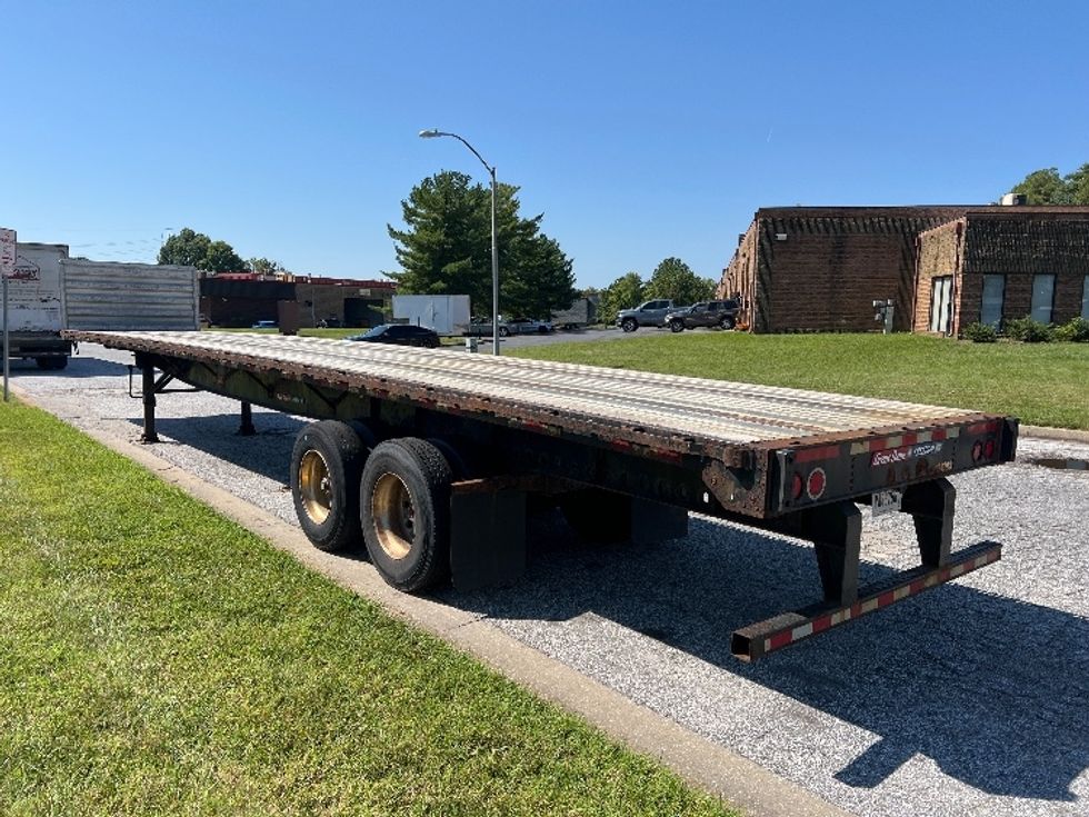 Flatbed Trailer-Semi Trailers-Great Dane-2016-Trailer-Essex-MD-111,228\n\t\tmiles-$ 22,750 - Image 3