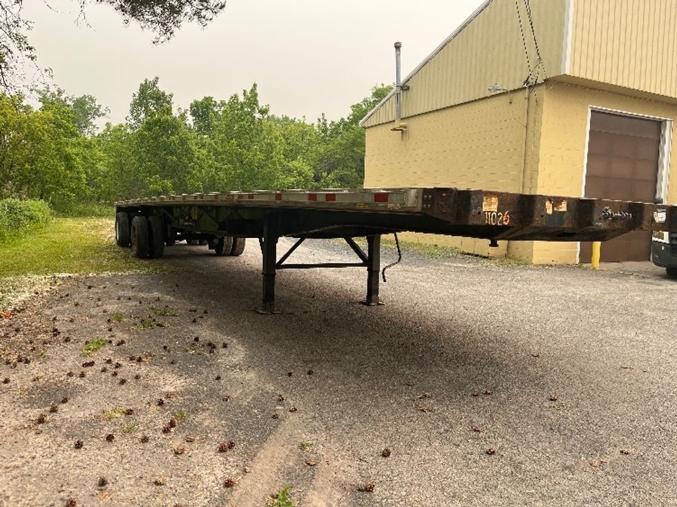 Flatbed Trailer-Semi Trailers-Great Dane-2016-Trailer-Fitchburg-MA-486,999\n\t\tmiles-$ 24,000 - Image 1