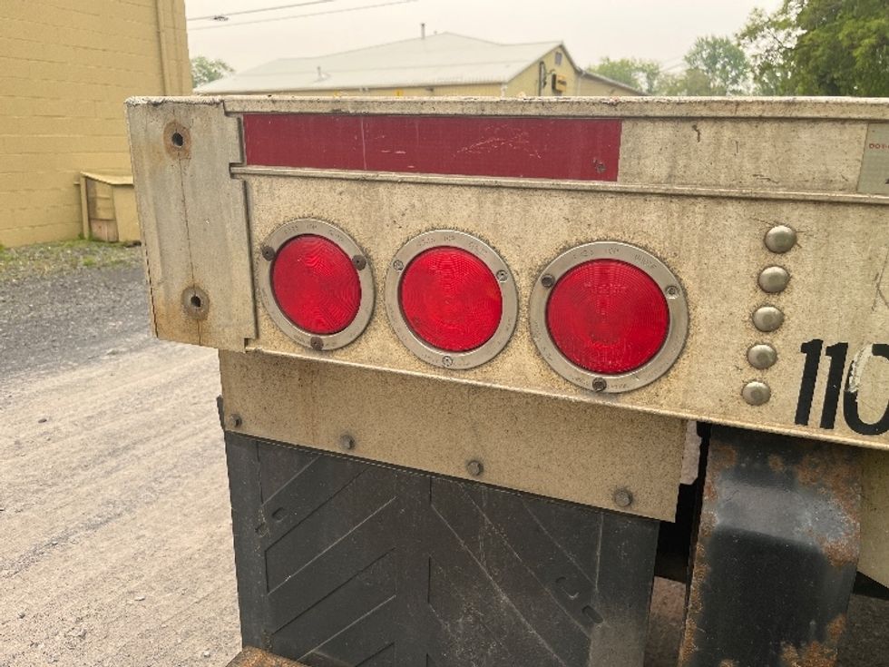 Flatbed Trailer-Semi Trailers-Great Dane-2016-Trailer-Fitchburg-MA-486,999\n\t\tmiles-$ 24,000 - Image 12