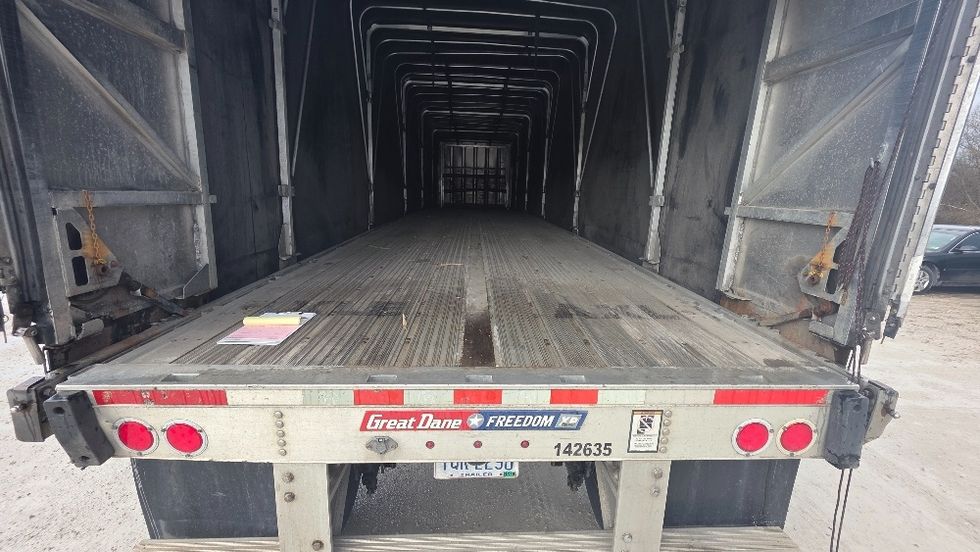 Flatbed Trailer-Semi Trailers-Great Dane-2016-Trailer-Millwood-WV-544,960\n\t\tmiles-$ 30,000 - Image 8