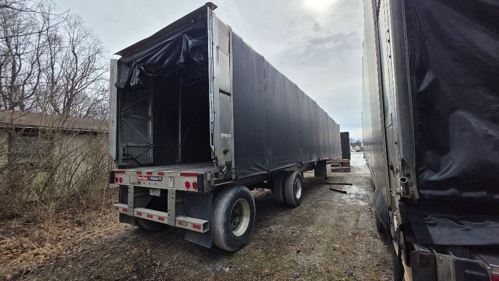 Flatbed Trailer-Semi Trailers-Great Dane-2016-Trailer-Millwood-WV-824,041\n\t\tmiles-$ 31,250 - Image 4