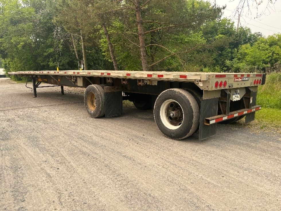 Flatbed Trailer-Semi Trailers-Great Dane-2016-Trailer-New Bedford-MA-486,999\n\t\tmiles-$ 23,750 - Image 3