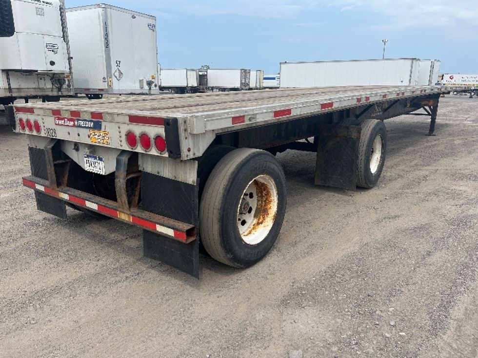 Flatbed Trailer-Semi Trailers-Great Dane-2016-Trailer-Rochester-NY-342,407\n\t\tmiles-$ 23,750 - Image 4