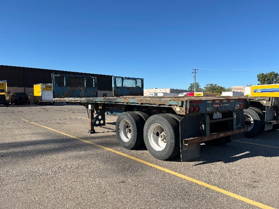 Flatbed Trailer-Semi Trailers-Great Dane-2016-Trailer-Warren-MI-261,084\n\t\tmiles-$ 21,500 - Image 3
