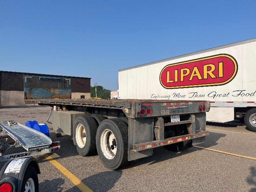 Flatbed Trailer-Semi Trailers-Great Dane-2016-Trailer-Warren-MI-441,761\n\t\tmiles-$ 21,500 - Image 4