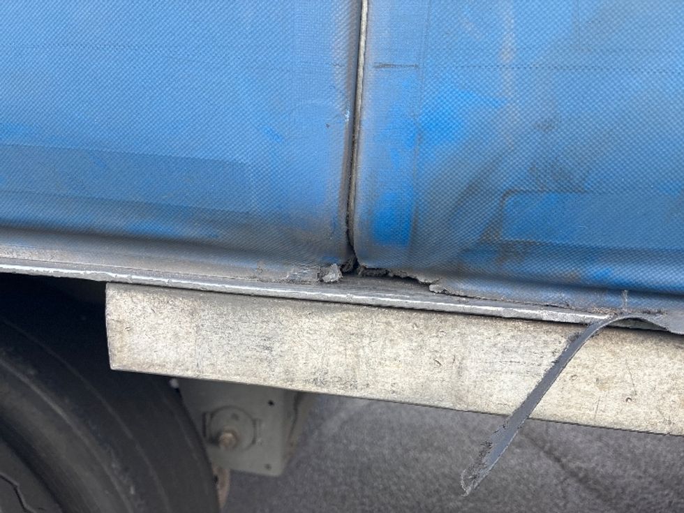 Flatbed Trailer-Semi Trailers-Great Dane-2017-Trailer-Greenville-SC-520,598\n\t\tmiles-$ 33,250 - Image 16