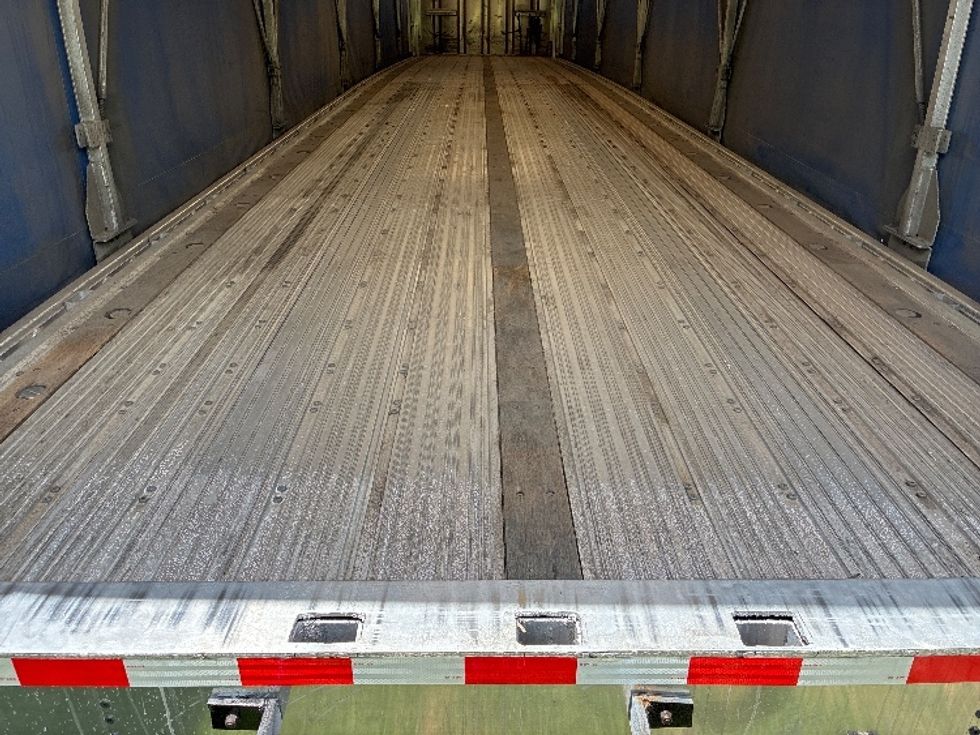 Flatbed Trailer-Semi Trailers-Great Dane-2017-Trailer-Greenville-SC-579,620\n\t\tmiles-$ 32,250 - Image 8