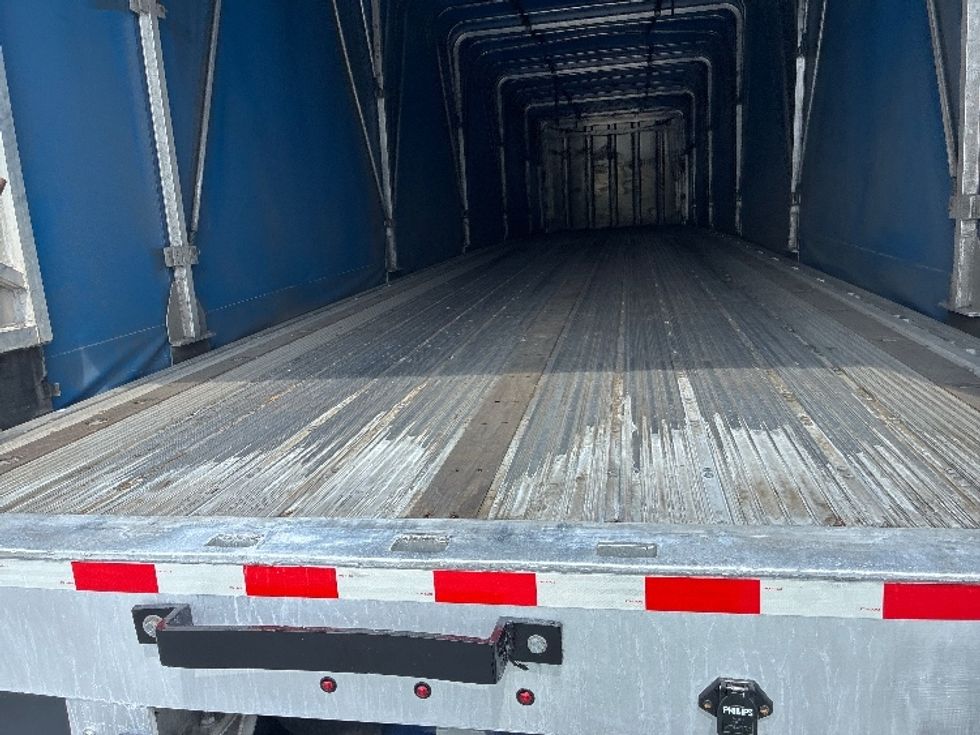 Flatbed Trailer-Semi Trailers-Great Dane-2017-Trailer-Greenville-SC-689,803\n\t\tmiles-$ 32,250 - Image 8