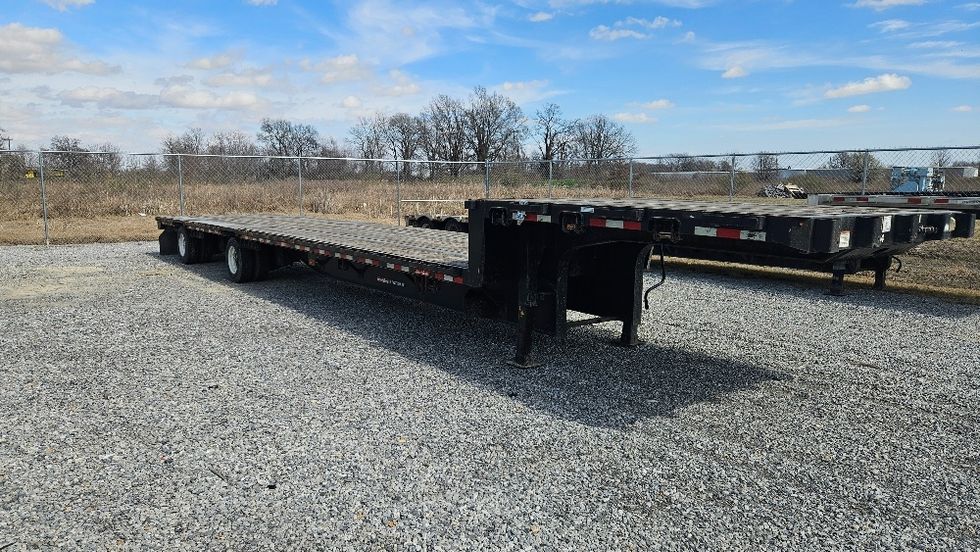 Flatbed Trailer-Semi Trailers-Great Dane-2017-Trailer-Indianola-MS-144,213\n\t\tmiles-$ 25,750 - Image 1