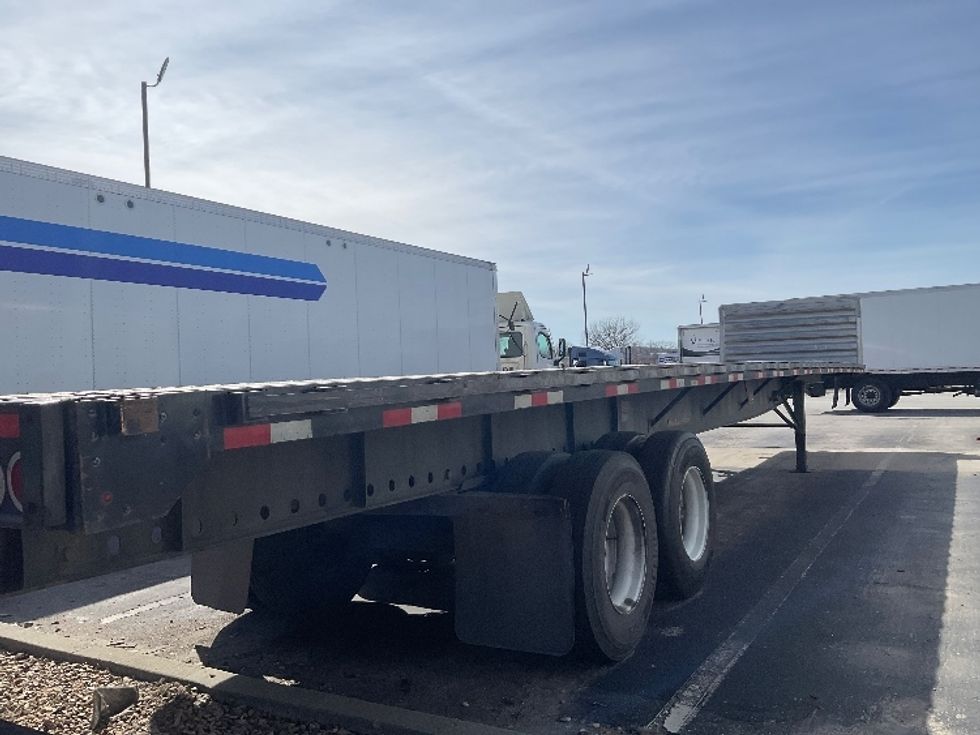 Flatbed Trailer-Semi Trailers-Great Dane-2017-Trailer-Kansas City-MO-547,950\n\t\tmiles-$ 24,000 - Image 4