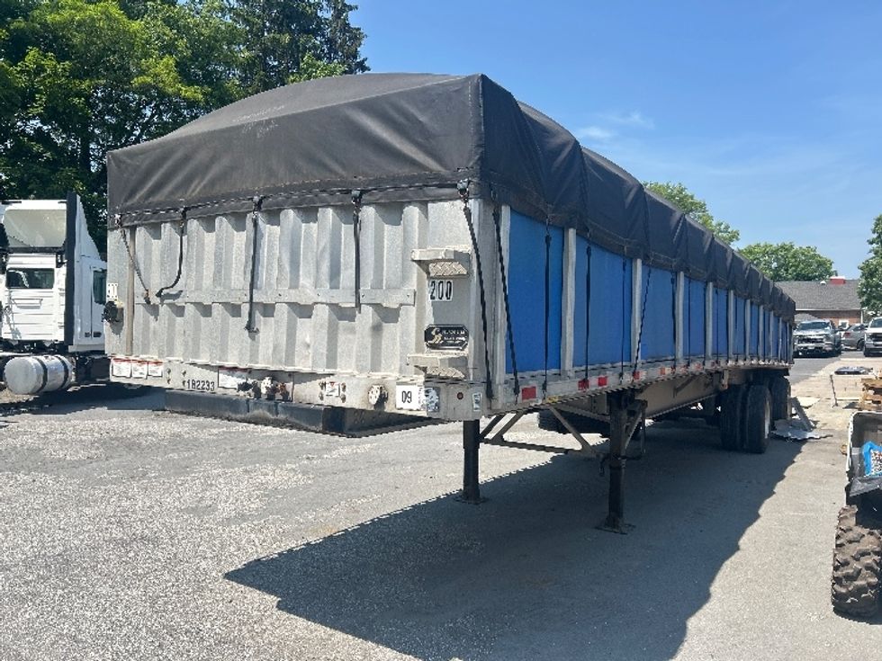 Flatbed Trailer-Semi Trailers-Great Dane-2017-Trailer-Linden-NJ-288,110\n\t\tmiles-$ 27,500 - Image 2