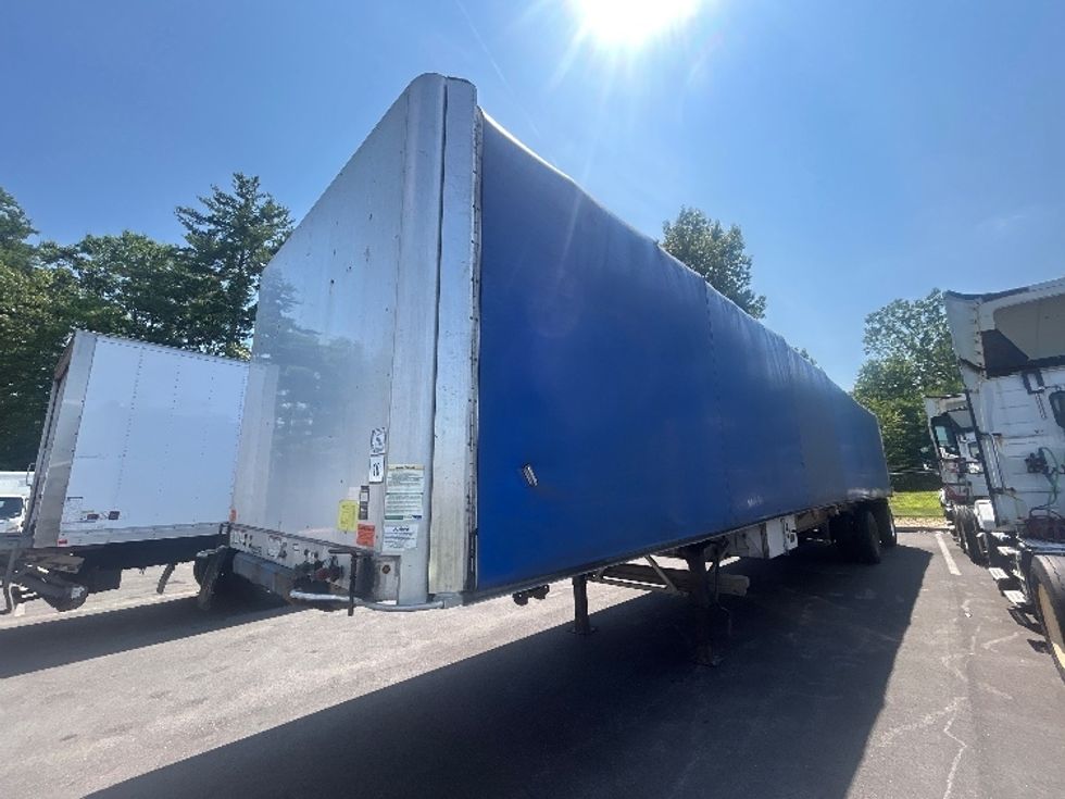Flatbed Trailer-Semi Trailers-Great Dane-2017-Trailer-Londonderry-NH-425,600\n\t\tmiles-$ 35,750 - Image 1