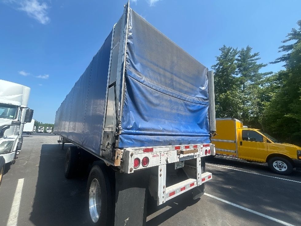 Flatbed Trailer-Semi Trailers-Great Dane-2017-Trailer-Londonderry-NH-425,600\n\t\tmiles-$ 35,750 - Image 3