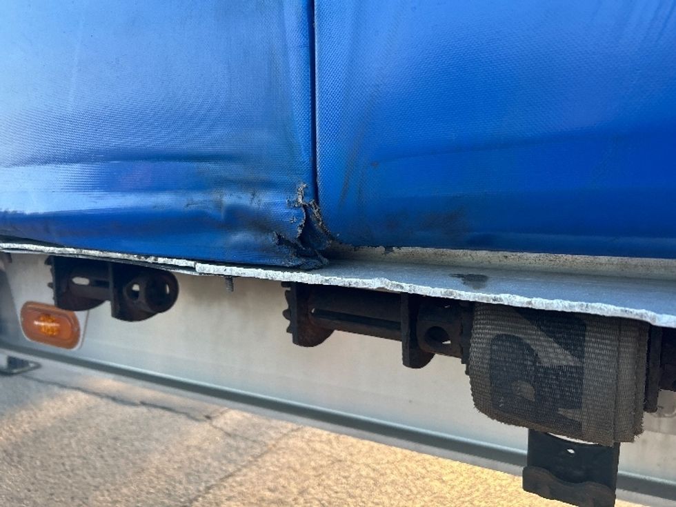Flatbed Trailer-Semi Trailers-Great Dane-2017-Trailer-Nashville (Mount Juliet)-TN-456,990\n\t\tmiles-$ 33,500 - Image 16