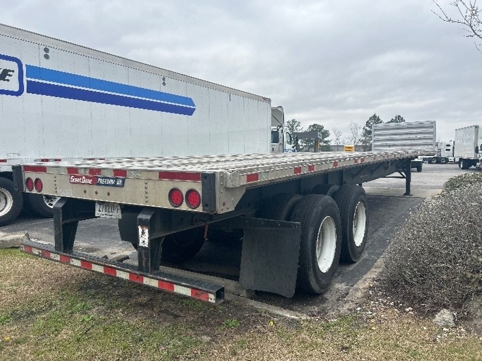 Flatbed Trailer-Semi Trailers-Great Dane-2017-Trailer-West Columbia-SC-557,751\n\t\tmiles-$ 26,500 - Image 4