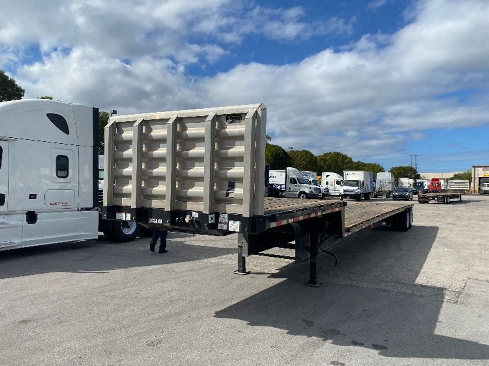 Used Flatbed Trailers for Sale in FL Penske Used Trucks