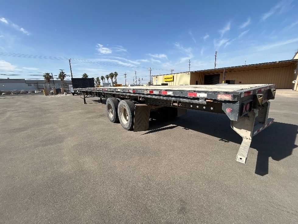 Flatbed Trailer-Semi Trailers-Hyundai-2013-Trailer-National City-CA-237,310\n\t\tmiles-$ 19,500 - Image 3