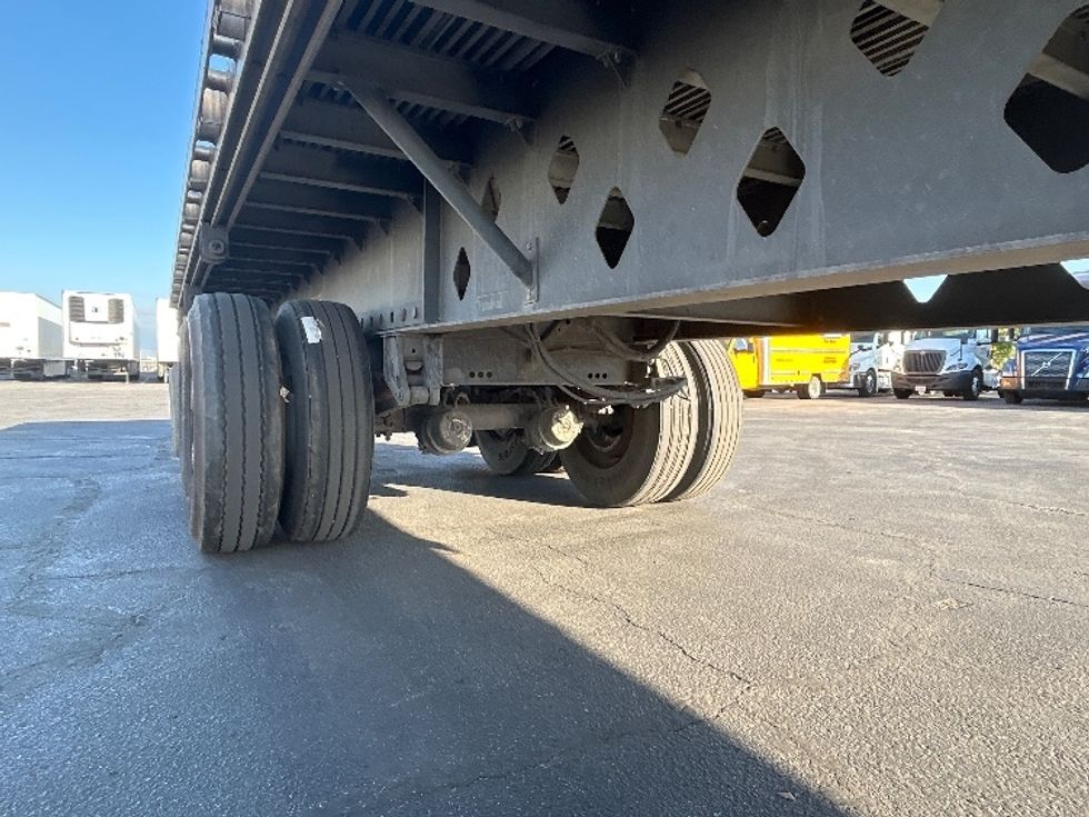 Flatbed Trailer-Semi Trailers-Hyundai-2016-Trailer-Jurupa Valley-CA-134,247\n\t\tmiles-$ 23,750 - Image 5