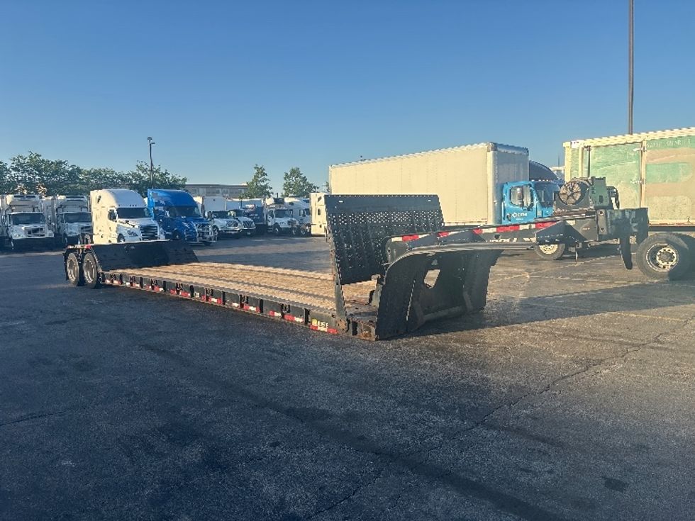 Flatbed Trailer-Semi Trailers-Landoll-2019-Trailer-Sturtevant-WI-111,758\n\t\tmiles-$ 70,000 - Image 1