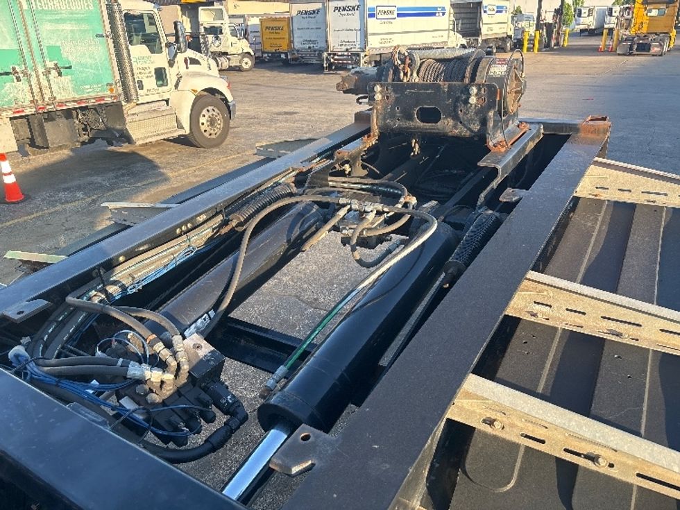 Flatbed Trailer-Semi Trailers-Landoll-2019-Trailer-Sturtevant-WI-111,758\n\t\tmiles-$ 70,000 - Image 10