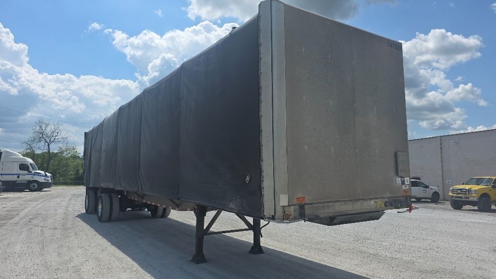 Flatbed Trailer-Semi Trailers-Reitnouer-2016-Trailer-Millwood-WV-1,073,826\n\t\tmiles-$ 30,000 - Image 1