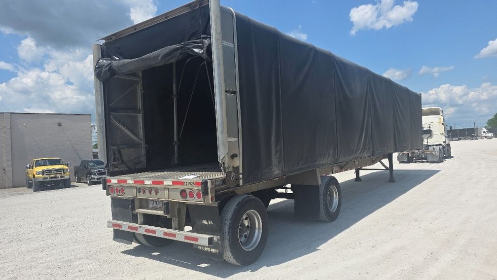 Flatbed Trailer-Semi Trailers-Reitnouer-2016-Trailer-Millwood-WV-1,073,826\n\t\tmiles-$ 30,000 - Image 4