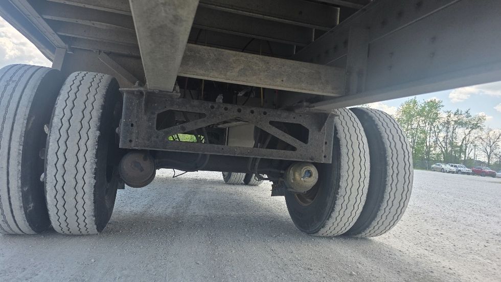 Flatbed Trailer-Semi Trailers-Reitnouer-2016-Trailer-Millwood-WV-1,073,826\n\t\tmiles-$ 30,000 - Image 5