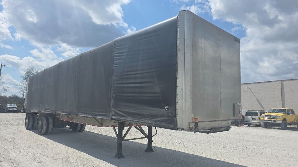Flatbed Trailer-Semi Trailers-Reitnouer-2016-Trailer-Millwood-WV-741,017\n\t\tmiles-$ 30,750 - Image 1