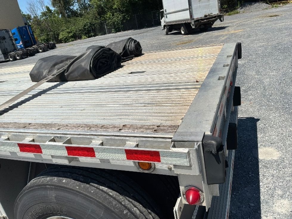 Flatbed Trailer-Semi Trailers-Reitnouer-2021-Trailer-Cleona-PA-350,000\n\t\tmiles-$ 34,000 - Image 7