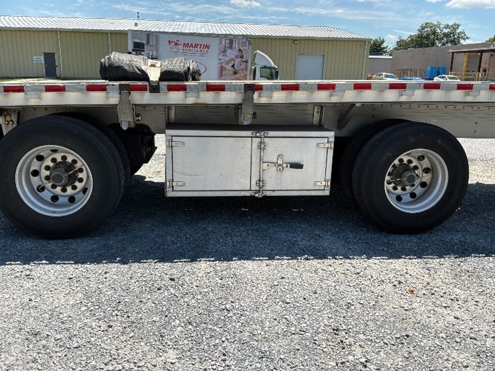 Flatbed Trailer-Semi Trailers-Reitnouer-2021-Trailer-Cleona-PA-350,000\n\t\tmiles-$ 34,000 - Image 8