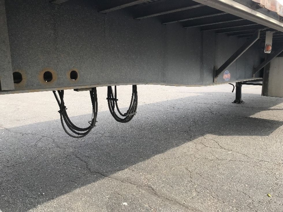 Flatbed Trailer-Semi Trailers-Utility-2013-Trailer-Richmond-VA-454,433\n\t\tmiles-$ 19,000 - Image 5