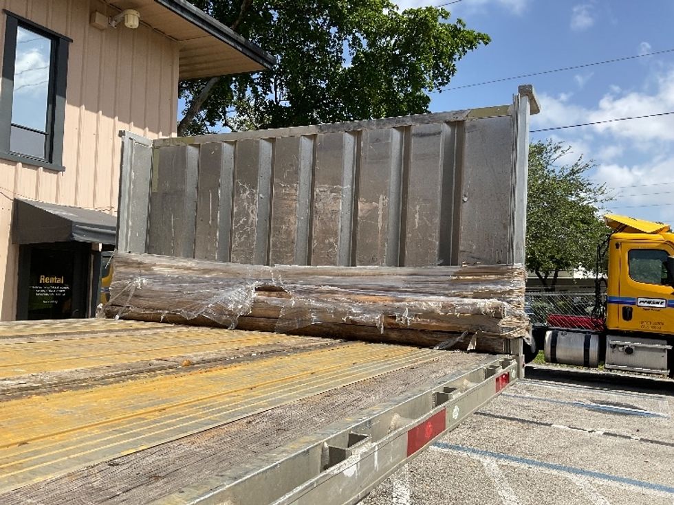 Flatbed Trailer-Semi Trailers-Utility-2014-Trailer-Medley-FL-239,827\n\t\tmiles-$ 24,500 - Image 2