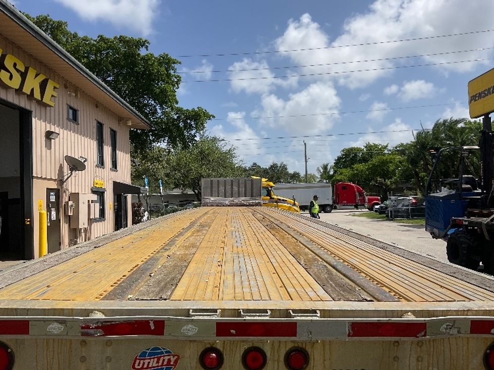 Flatbed Trailer-Semi Trailers-Utility-2014-Trailer-Miami-FL-239,827\n\t\tmiles-$ 24,500 - Image 8
