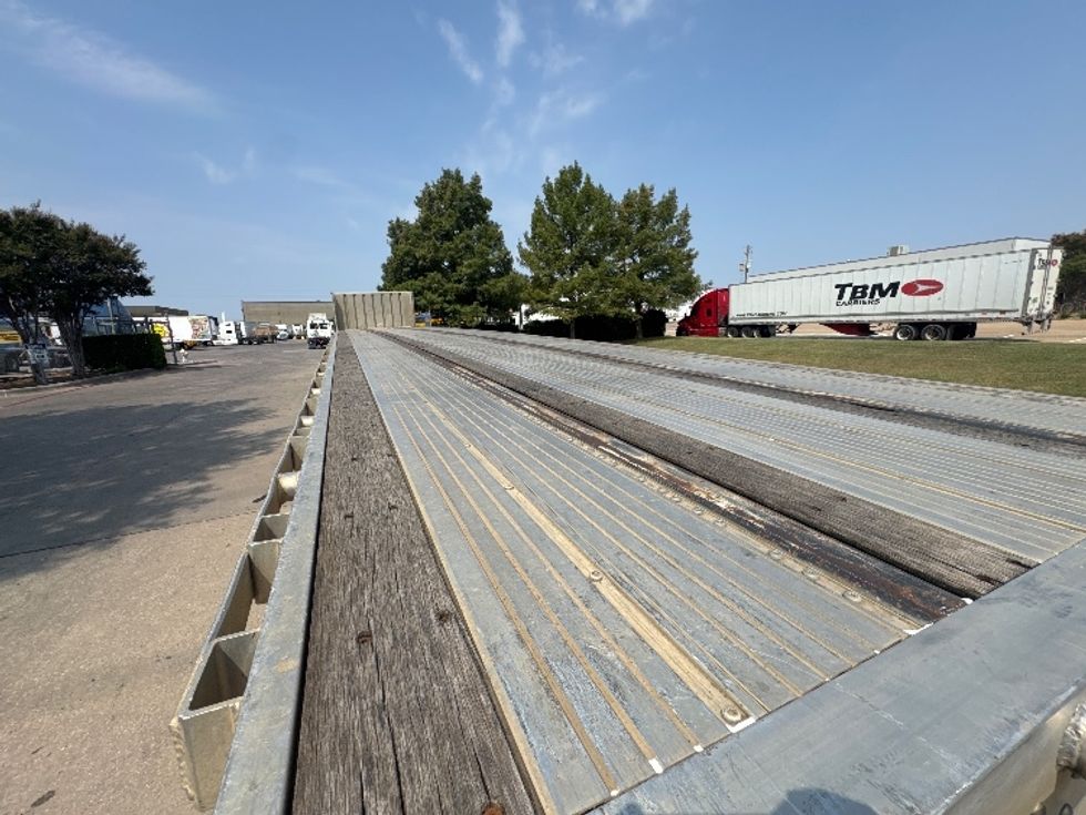 Flatbed Trailer-Semi Trailers-Utility-2015-Trailer-Garland-TX-705,434\n\t\tmiles-$ 25,000 - Image 9