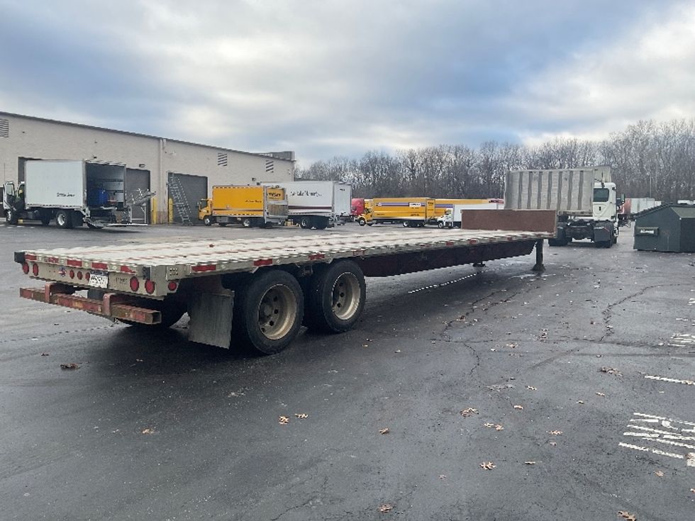 Flatbed Trailer-Semi Trailers-Utility-2015-Trailer-Louisville-KY-613,344\n\t\tmiles-$ 30,250 - Image 3
