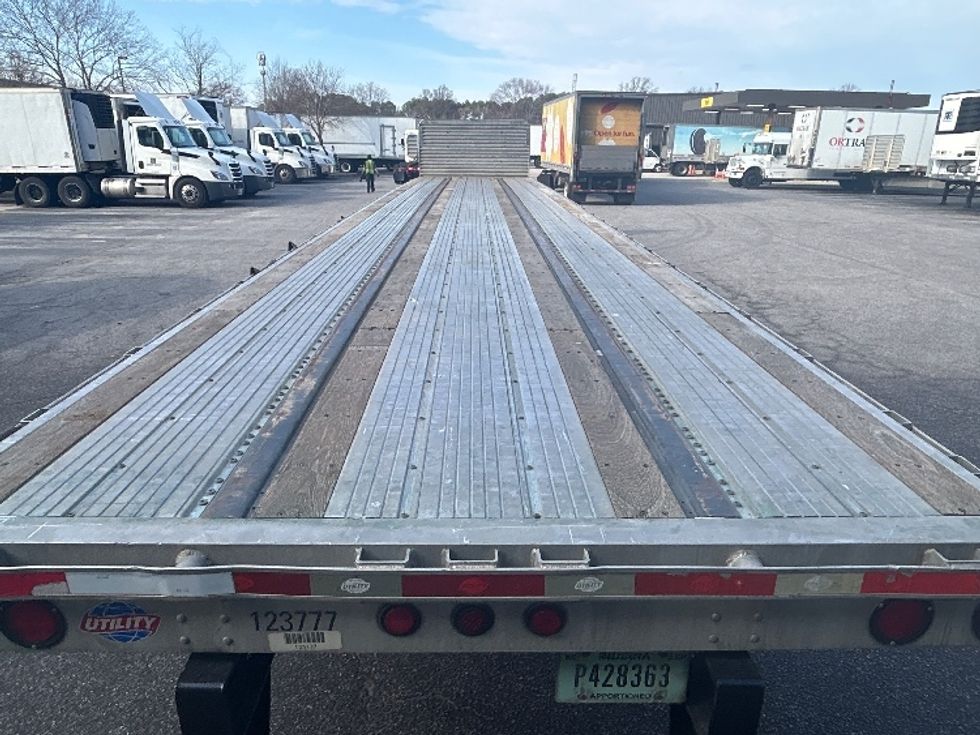 Flatbed Trailer-Semi Trailers-Utility-2016-Trailer-Ashland-VA-213,128\n\t\tmiles-$ 22,750 - Image 8