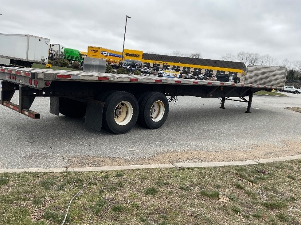 2016 Utility Trailer Manufacturer Utility Trailer Manufacturer photo 3