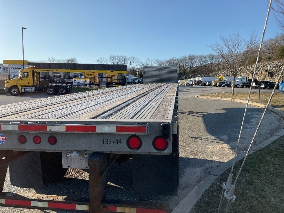 Flatbed Trailer-Semi Trailers-Utility-2016-Trailer-Burlington-NJ-210,259\n\t\tmiles-$ 24,750 - Image 4