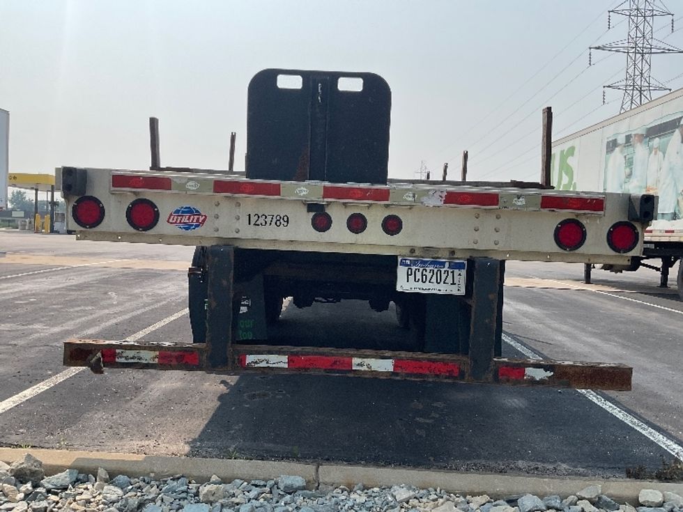 Flatbed Trailer-Semi Trailers-Utility-2016-Trailer-Cadillac-MI-381,725\n\t\tmiles-$ 21,750 - Image 6