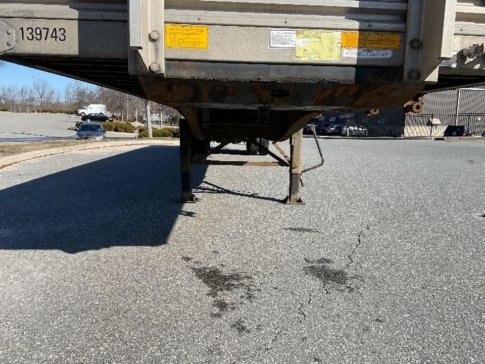 Flatbed Trailer-Semi Trailers-Utility-2016-Trailer-Fitchburg-MA-372,819\n\t\tmiles-$ 24,750 - Image 13