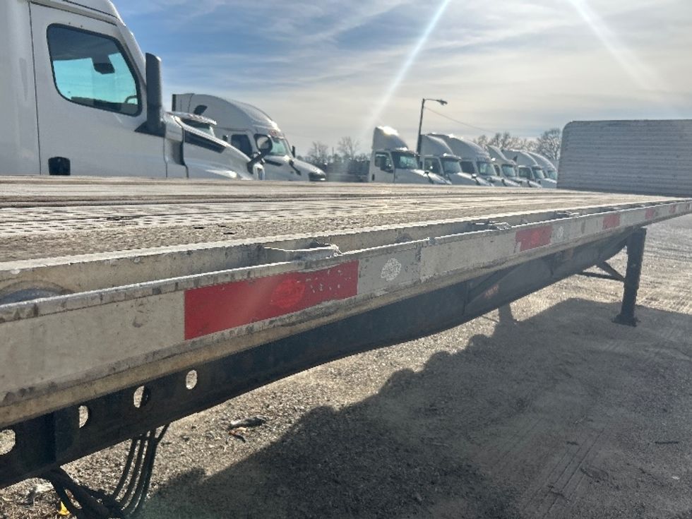 Flatbed Trailer-Semi Trailers-Utility-2016-Trailer-Richmond-VA-478,604\n\t\tmiles-$ 22,750 - Image 14