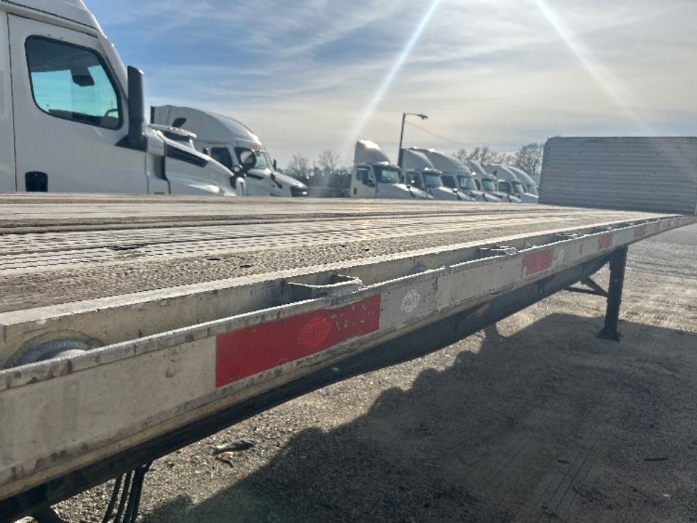 Flatbed Trailer-Semi Trailers-Utility-2016-Trailer-Richmond-VA-478,604\n\t\tmiles-$ 22,750 - Image 15