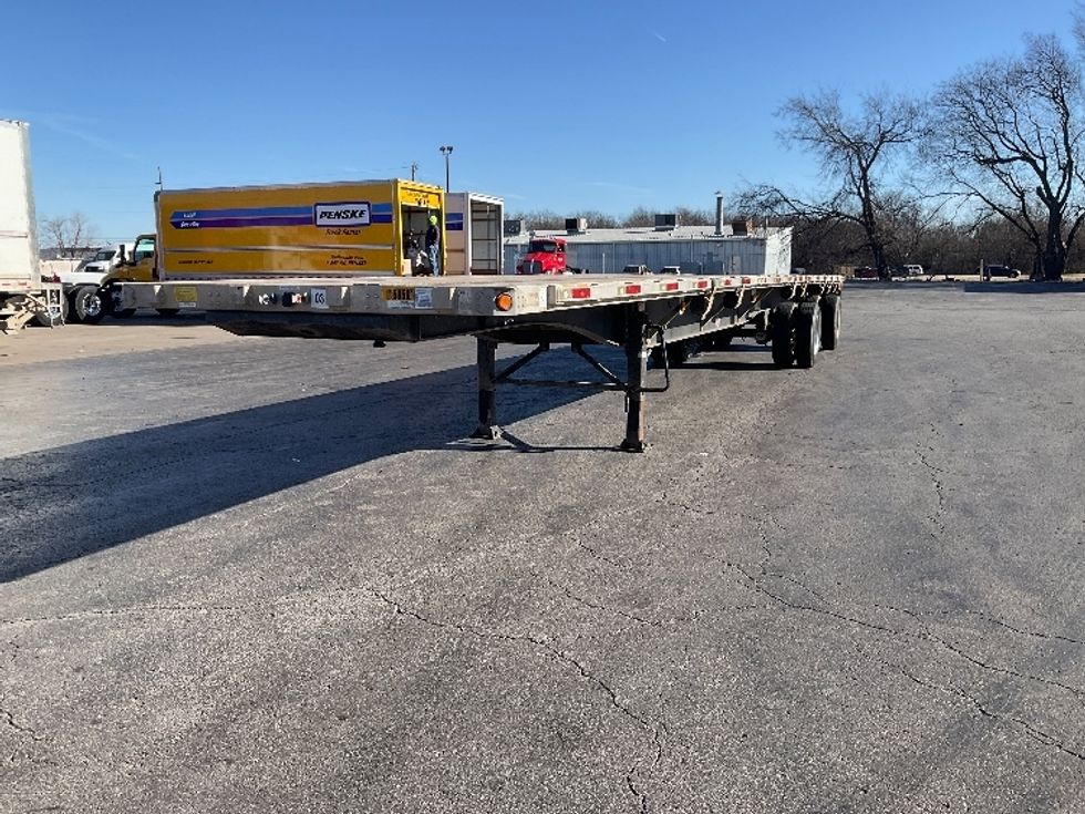 Flatbed Trailer-Semi Trailers-Utility-2016-Trailer-Tulsa-OK-458,831\n\t\tmiles-$ 26,250 - Image 2