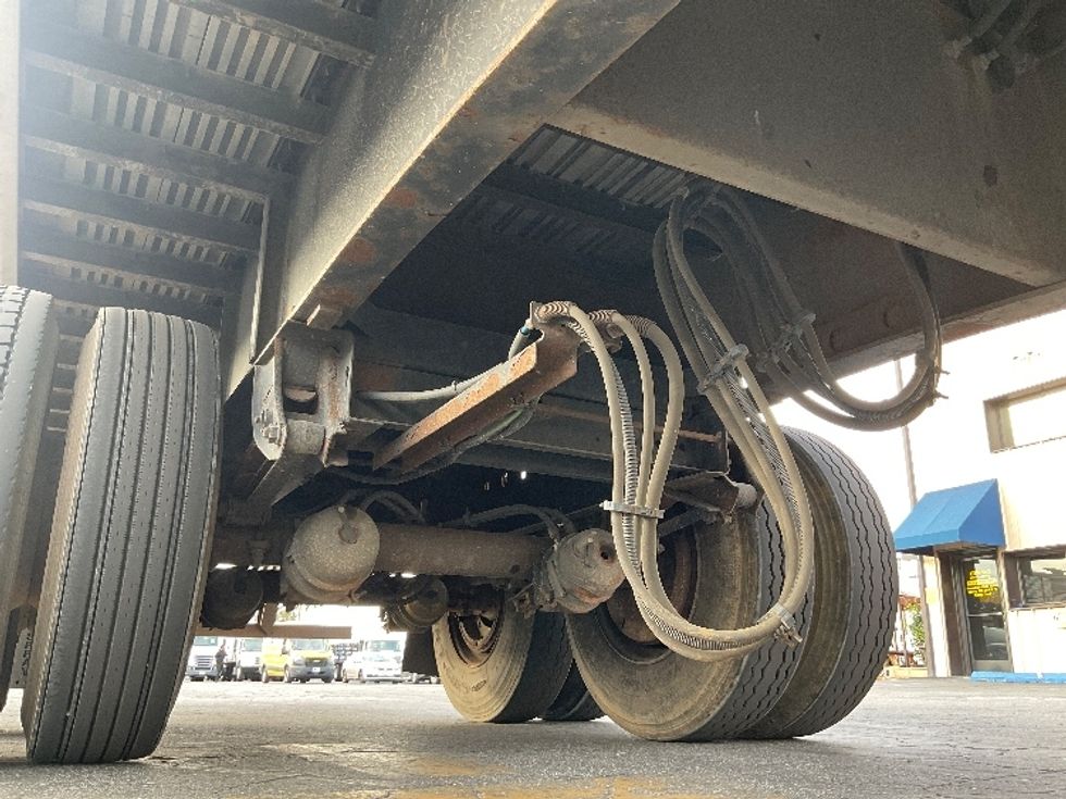 Flatbed Trailer-Semi Trailers-Utility-2017-Trailer-Fontana-CA-340,651\n\t\tmiles-$ 27,500 - Image 5